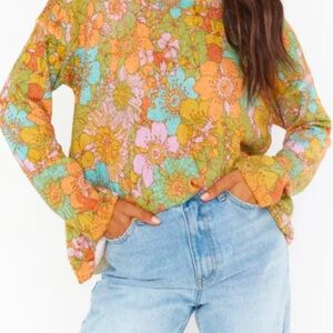 Show Me Your Mumu Sue Pocket Sweater in the Groovy Blooms Knit colorway Sz M